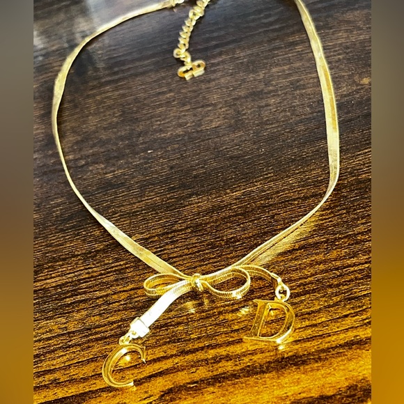 Dior: Gold Plated Bow Ribbon CD Choker Necklace - Picture 10 of 13